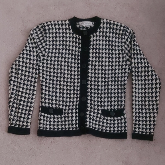Saks Fifth Avenue vintage hundstooth cardigan - Picture 2 of 5